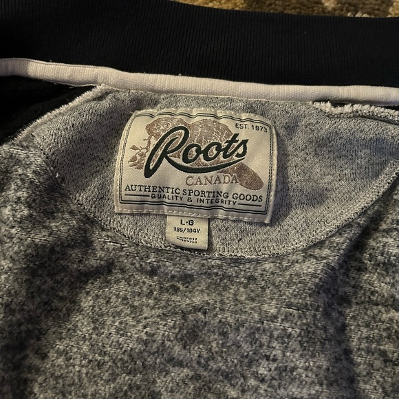 Roots vintage button up jersey style sweater grey black and white - Picture 9 of 9